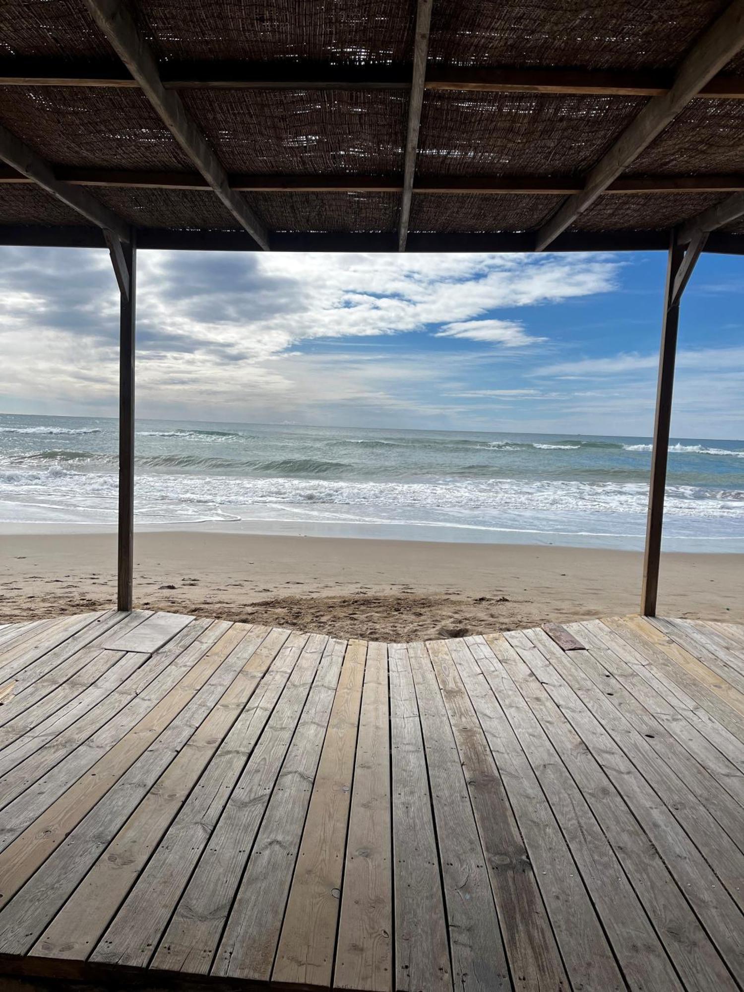 Acogedor Y Amplio Apartamento Familiar A Pie De Playa Calafell Exteriör bild